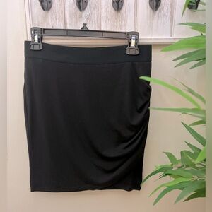 Women’s Vera Wang Princess Line Black Knit Mini Skirt, Size Medium